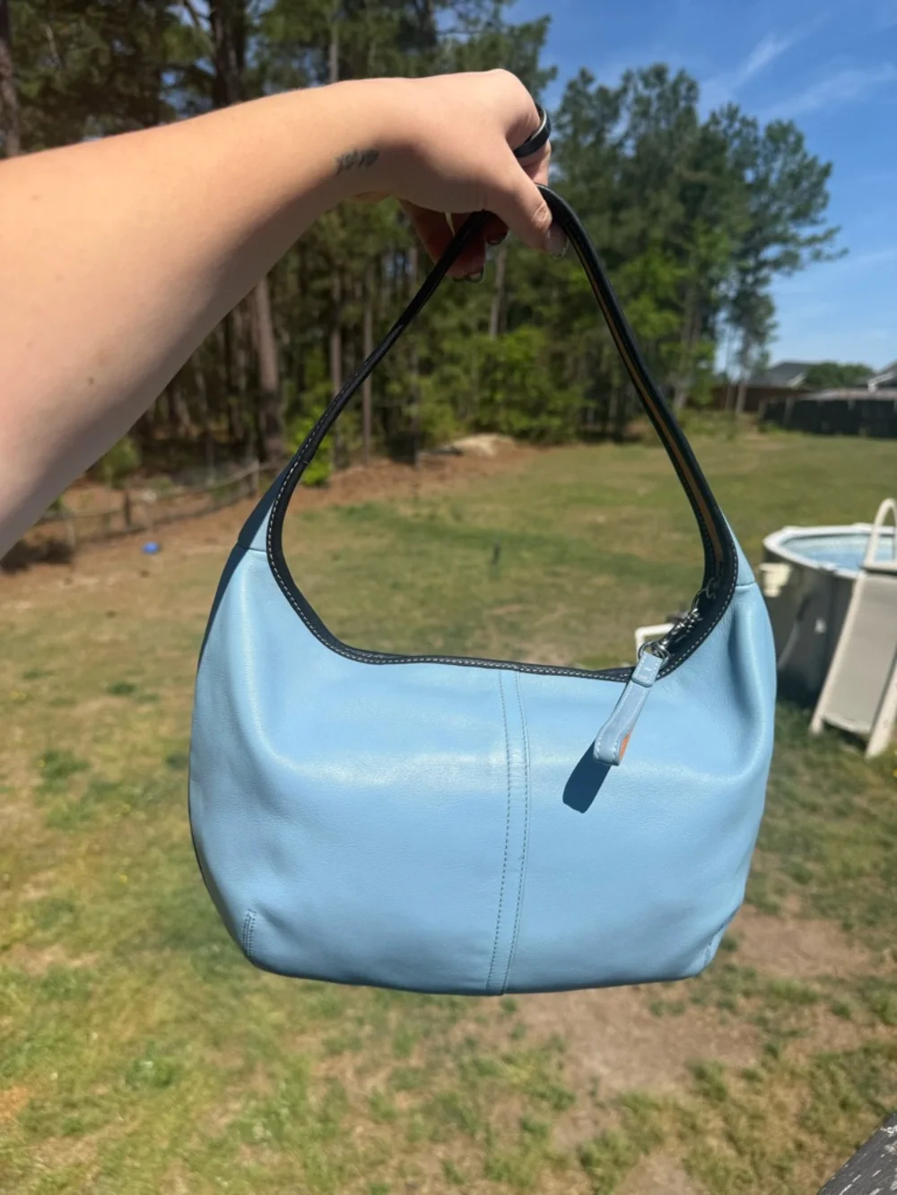 Coach Ergo Hobo - Picture 3 of 7